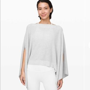 Lululemon Forward Flow Poncho Heathered Core Grey